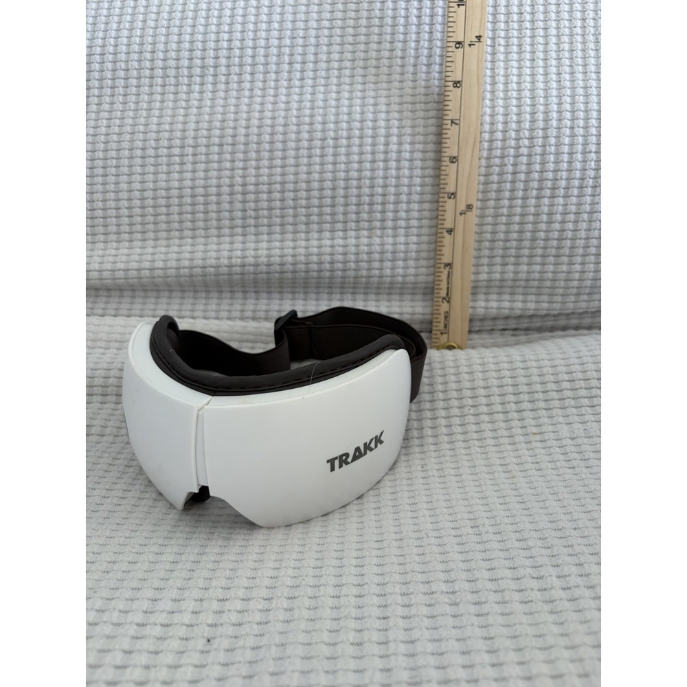 TRAKK Bluetooth Electric Eye Massager with Heat & Vibration Model TR-HTEYEMAS
